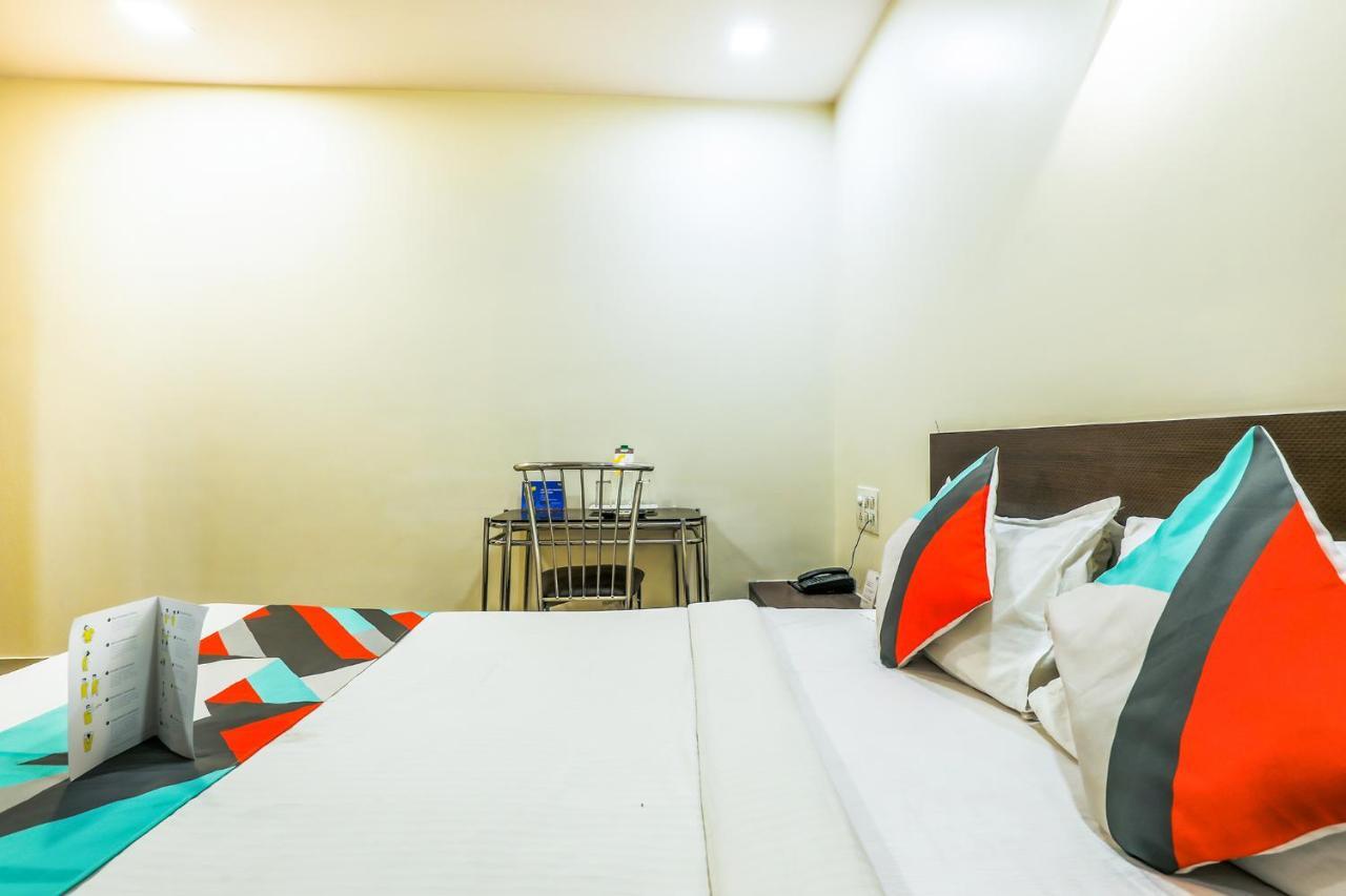 Fabexpress Adore Inn - Nr Mumbai International Airport Exterior photo